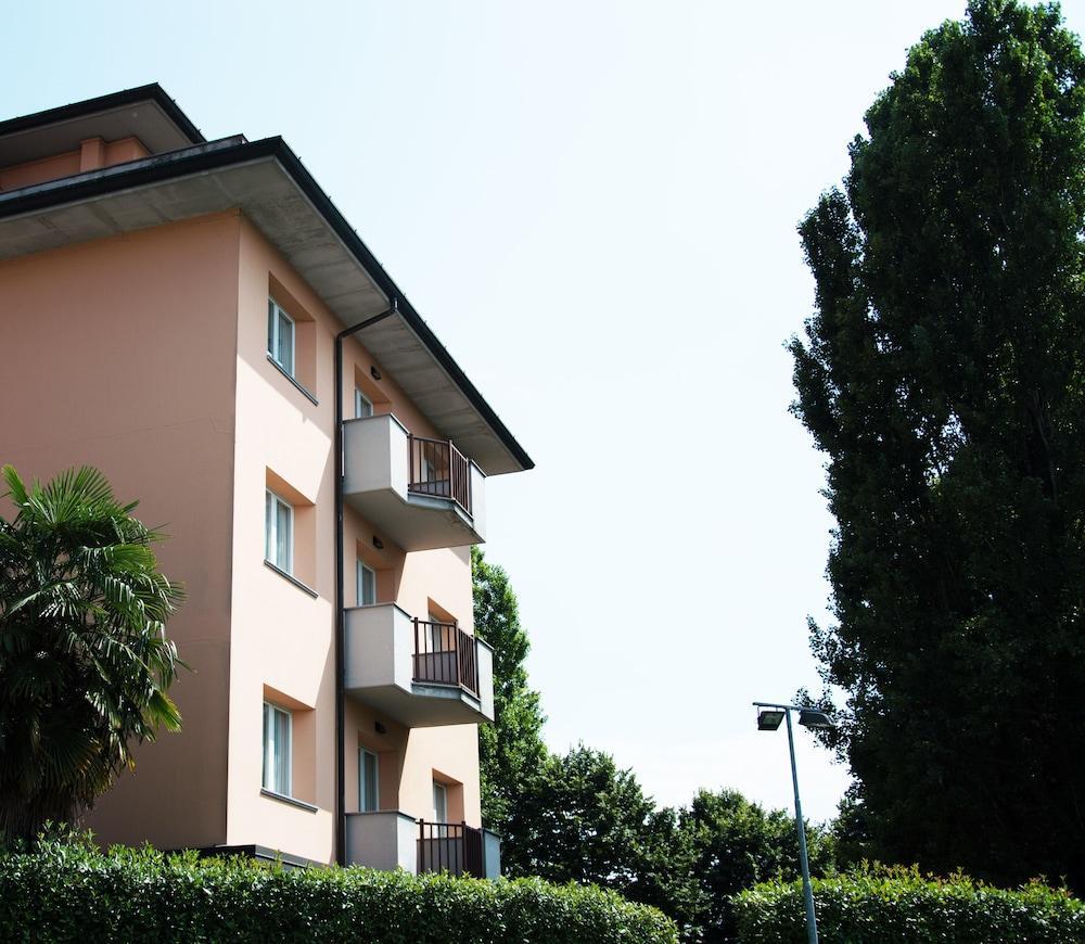 Hotel Visconti Melzo Zewnętrze zdjęcie