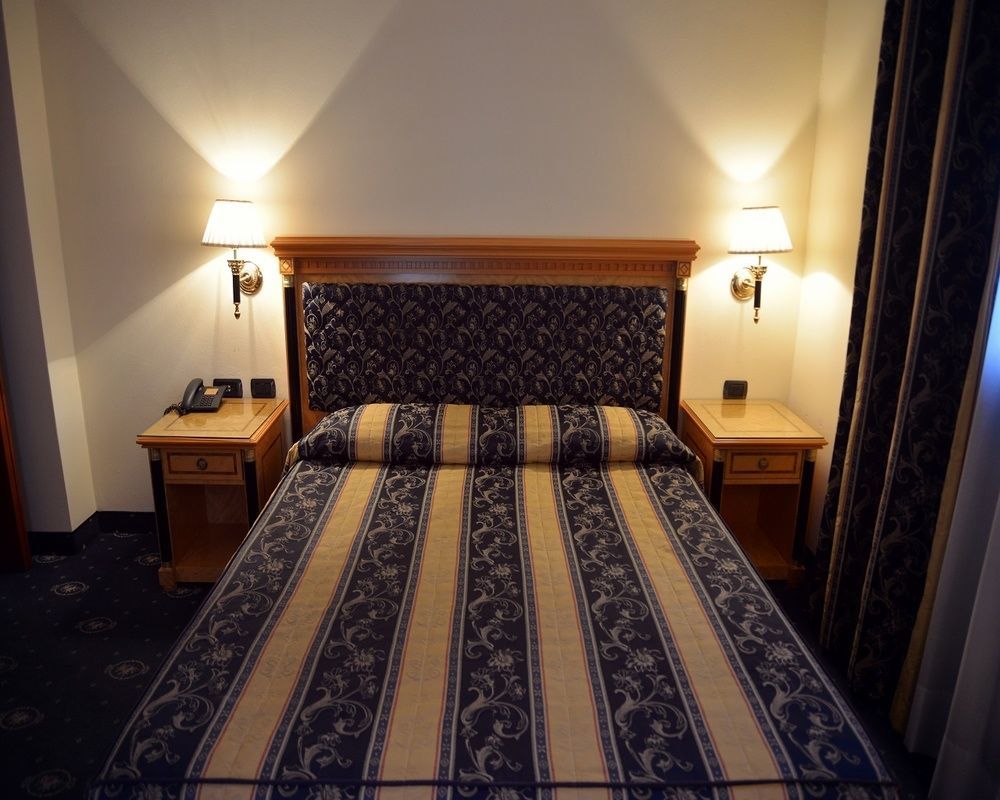 Hotel Visconti Melzo Zewnętrze zdjęcie