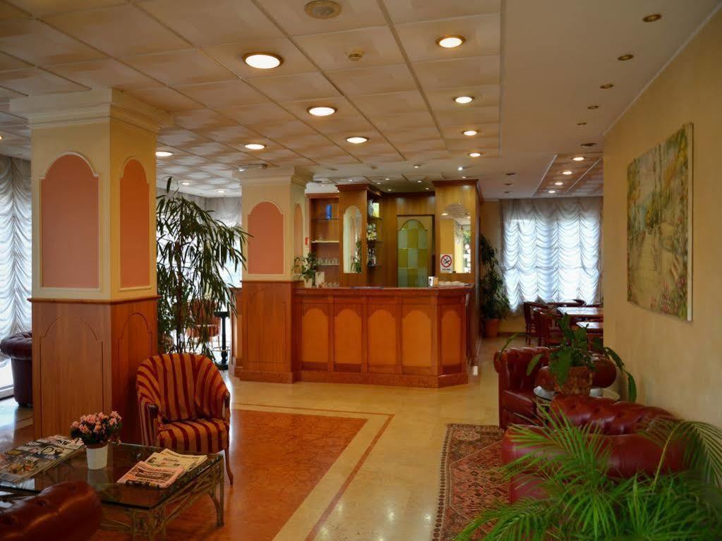 Hotel Visconti Melzo Zewnętrze zdjęcie